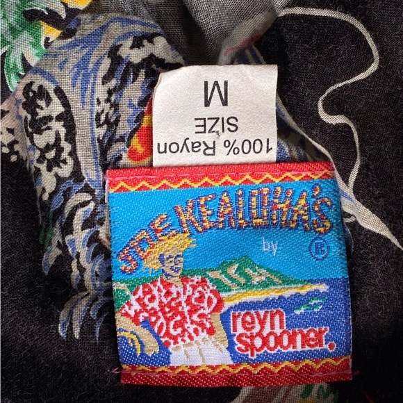 Vintage VTG Reyn Spooner design by Joe Kealoha - Picture 9 of 9